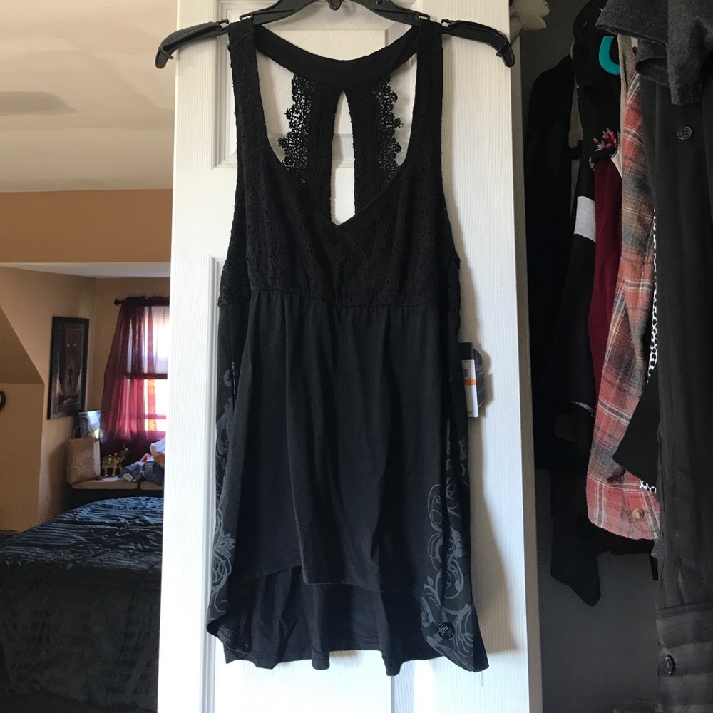 Metal mulisha wildflower tank