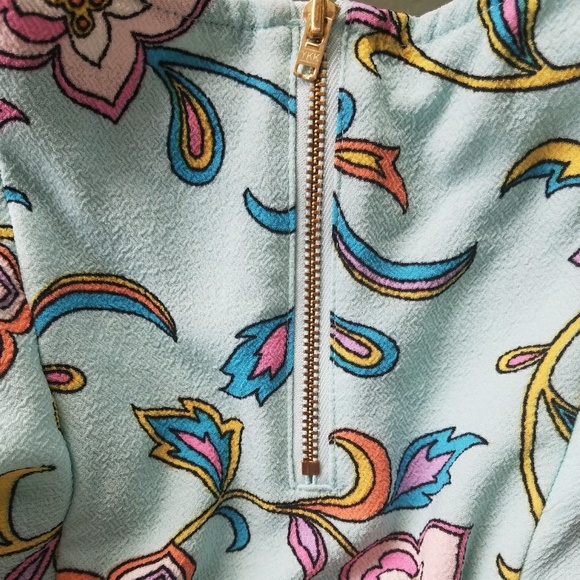 Osh Kosh 12M Romper - Picture 6 of 7