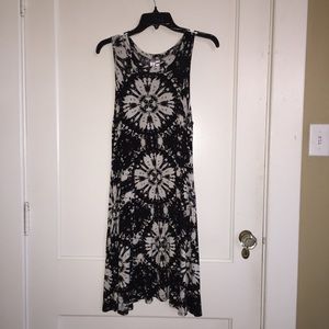 Black and Grey Printed Sleeveless Dress