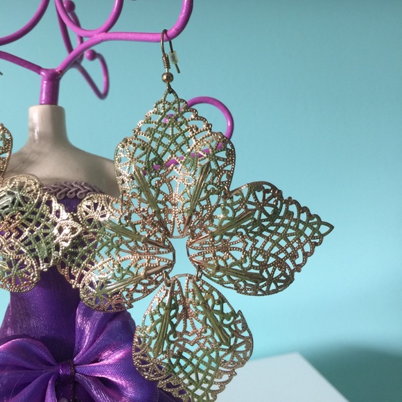 🌶 Earrings - Picture 4 of 8