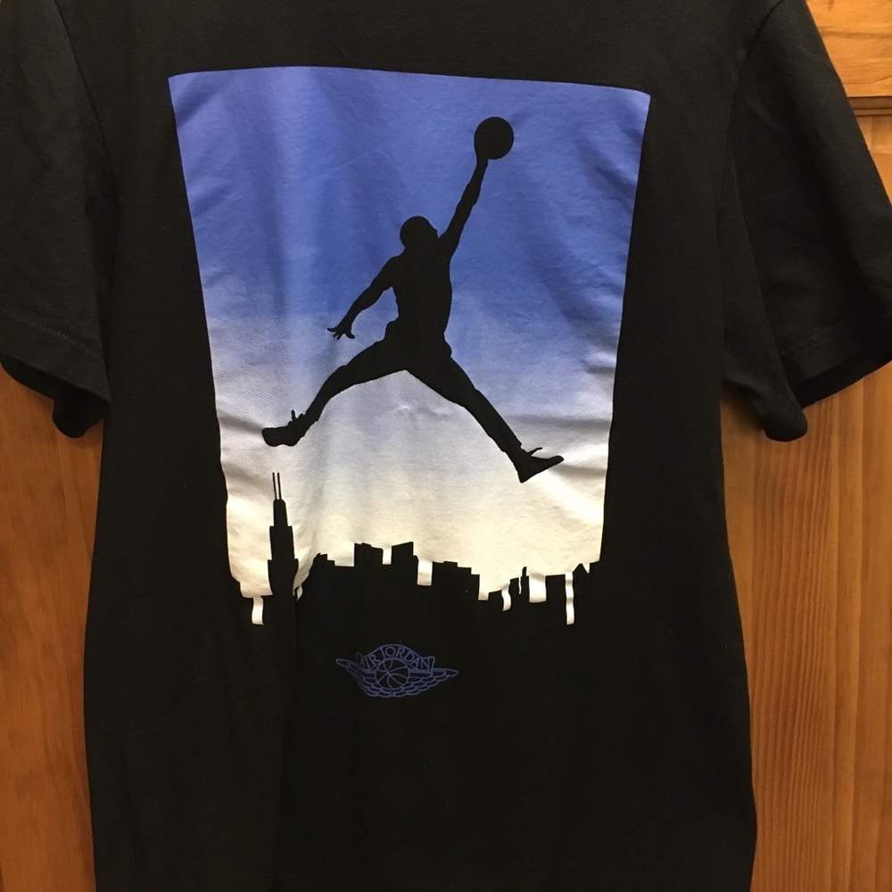 Jordan shirt - Picture 2 of 4