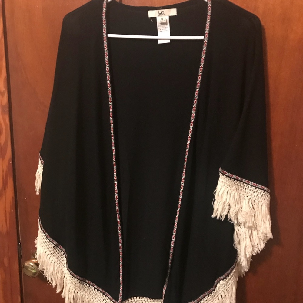 Black cardigan with cute fringe