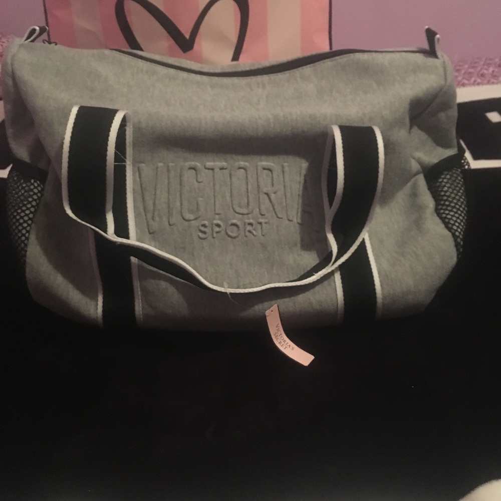 VS sport duffle bag