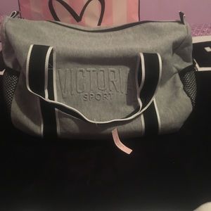 VS sport duffle bag