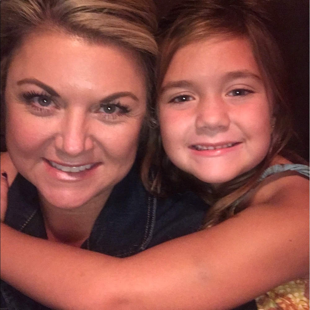 Meet your Posher, Sebrina