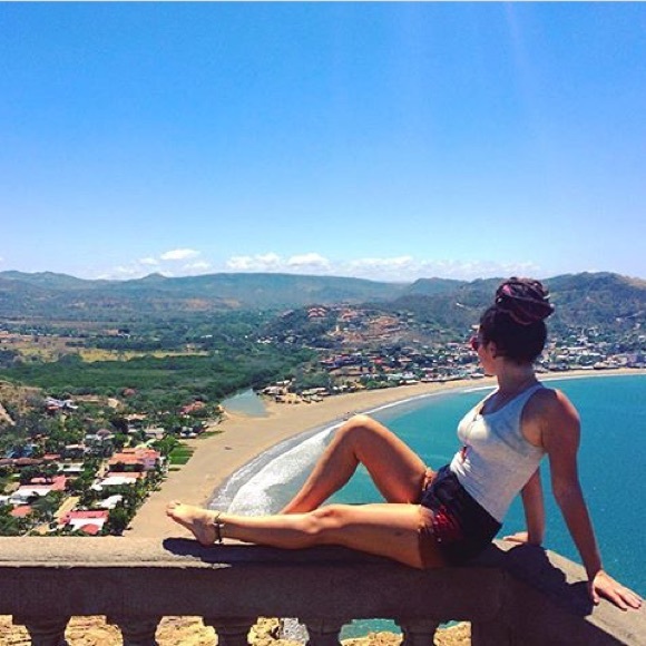 Welcome to My Closet! - Picture 8 of 8