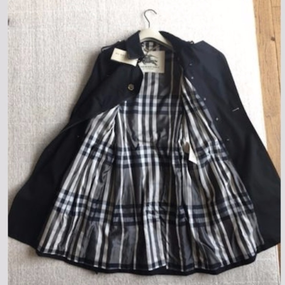 SOLD ❌BURBERRY •NWT• Hillgrove LeatherTrim Trench - Picture 5 of 8