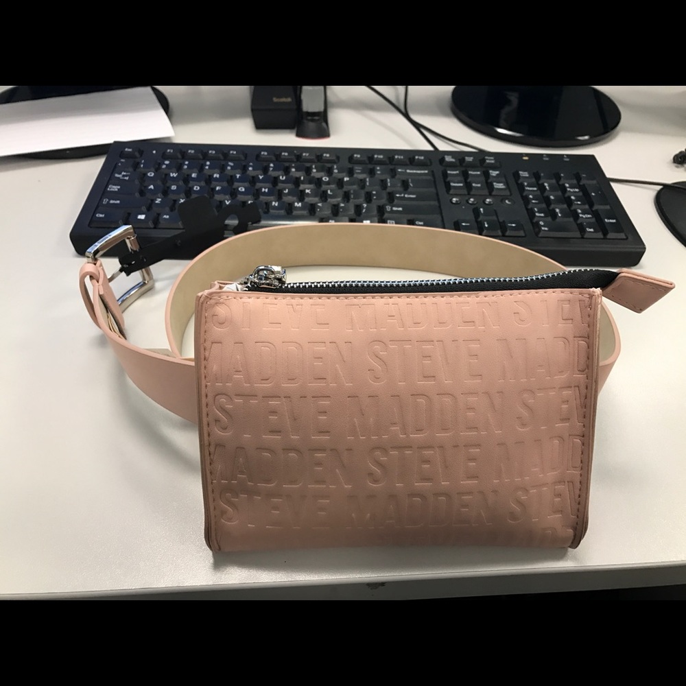 Steve Madden Belt Bag