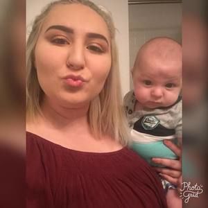 Meet your Posher, Lauren