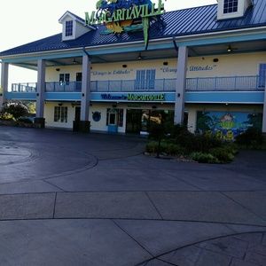 Meet your Posher, Gale