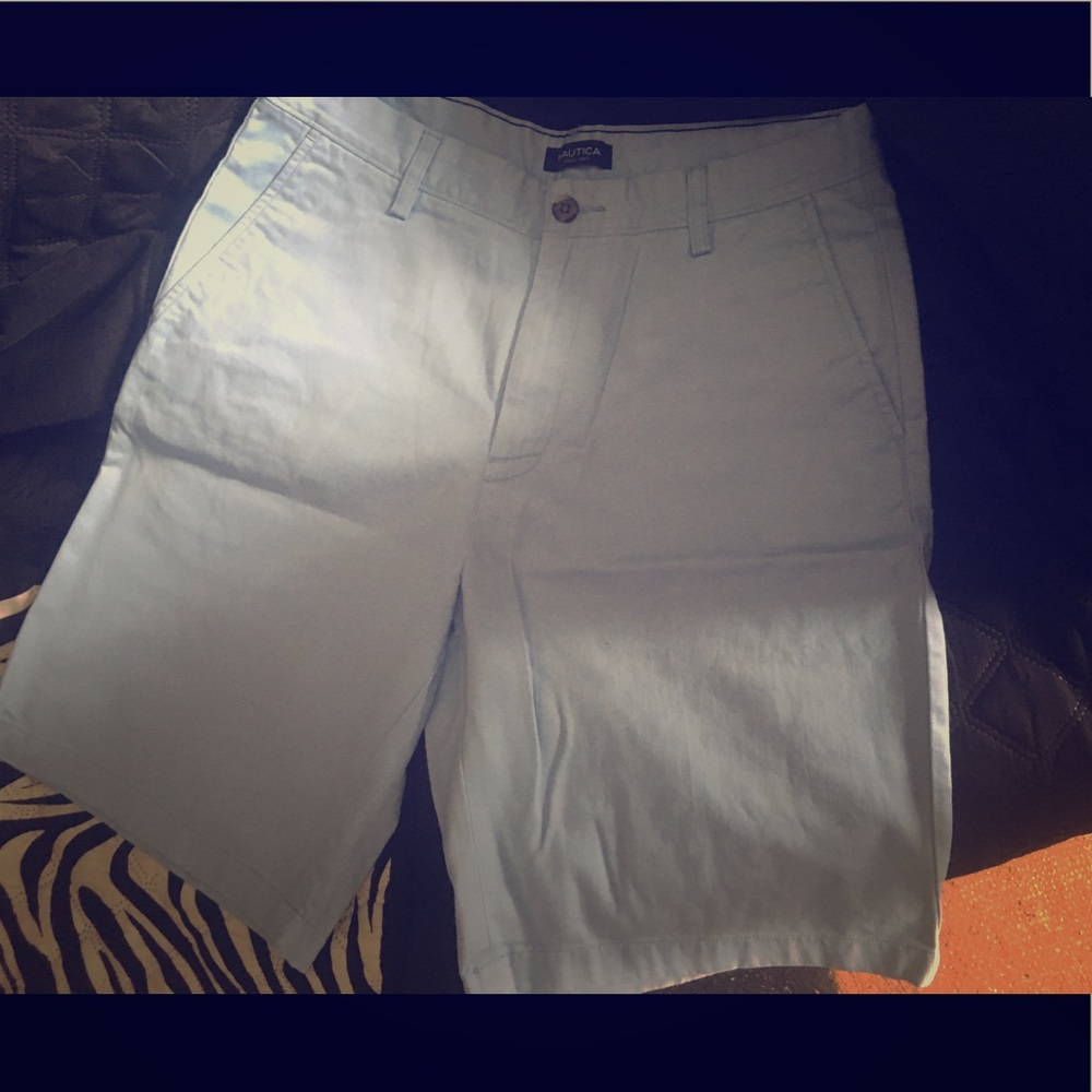 Nautica Shorts 🎒