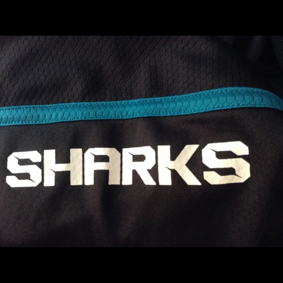 🏒SOLD🏒Reebok NHL San Jose Sharks T - Picture 5 of 8