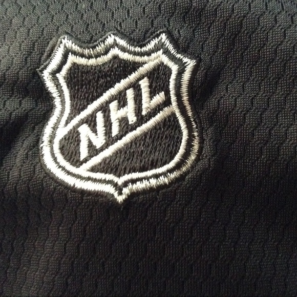 🏒SOLD🏒Reebok NHL San Jose Sharks T - Picture 8 of 8