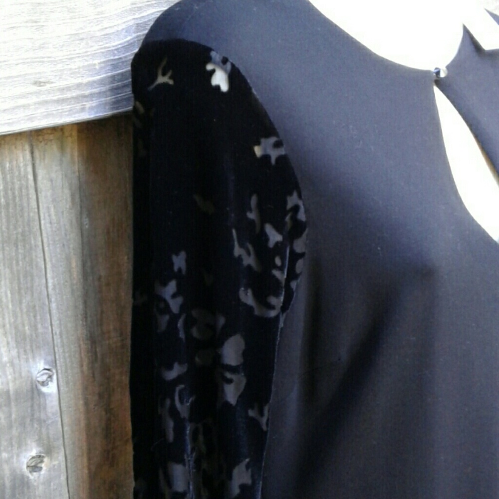 CACHE BLACK LONG SLEEVE CLASSIC DRESS NWT - Picture 2 of 5