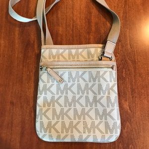 MK cross body