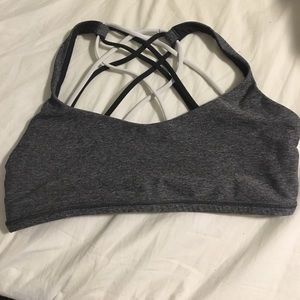 Lululemon free to be bra