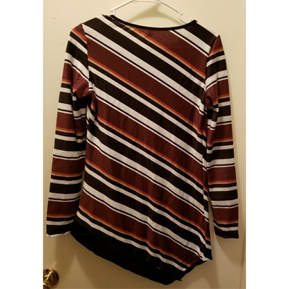 Striped long sleeve asymmetrical top - Picture 2 of 2