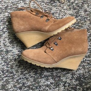 BRAND NEW Susina leather booties!