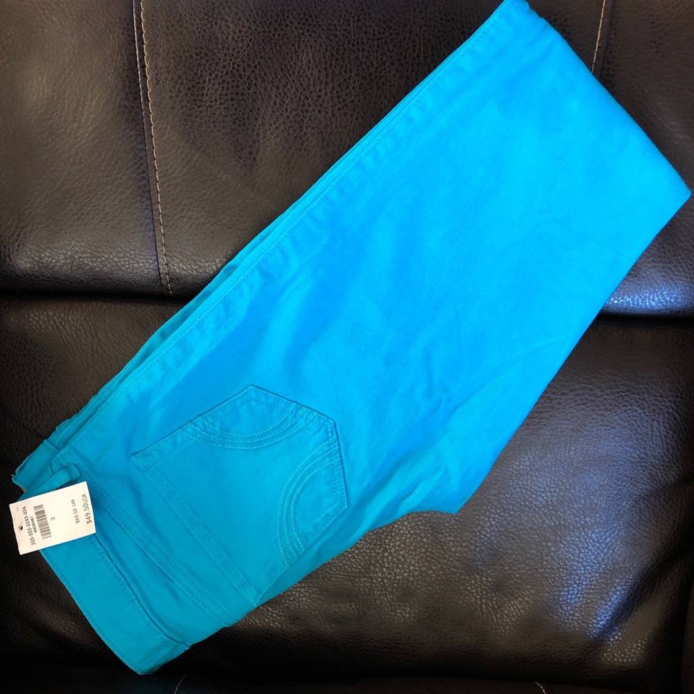 Hollister Skinny Jeans - Size 3 (juniors)