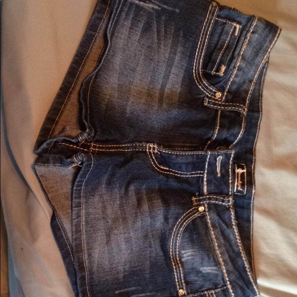 Jean shorts super cute