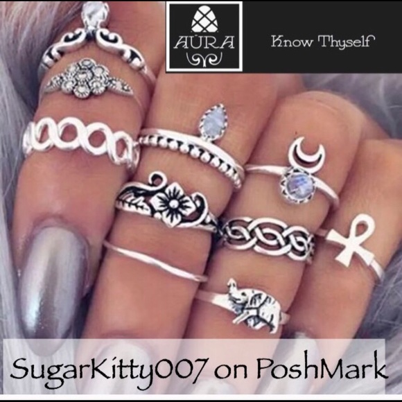 Tibetan Silver Moonstone Boho Goth punk MIDI Rings - Picture 3 of 3