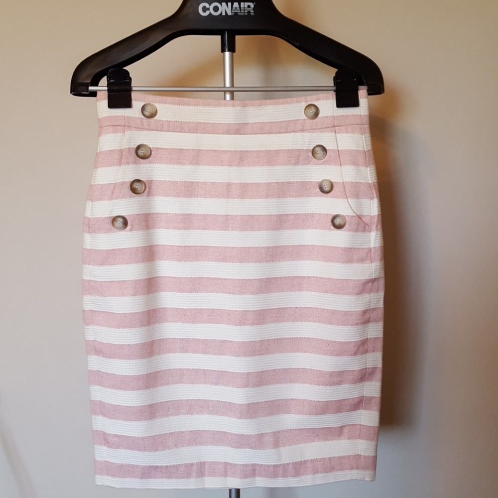 Loft Size 4 Red and White Striped Skirt