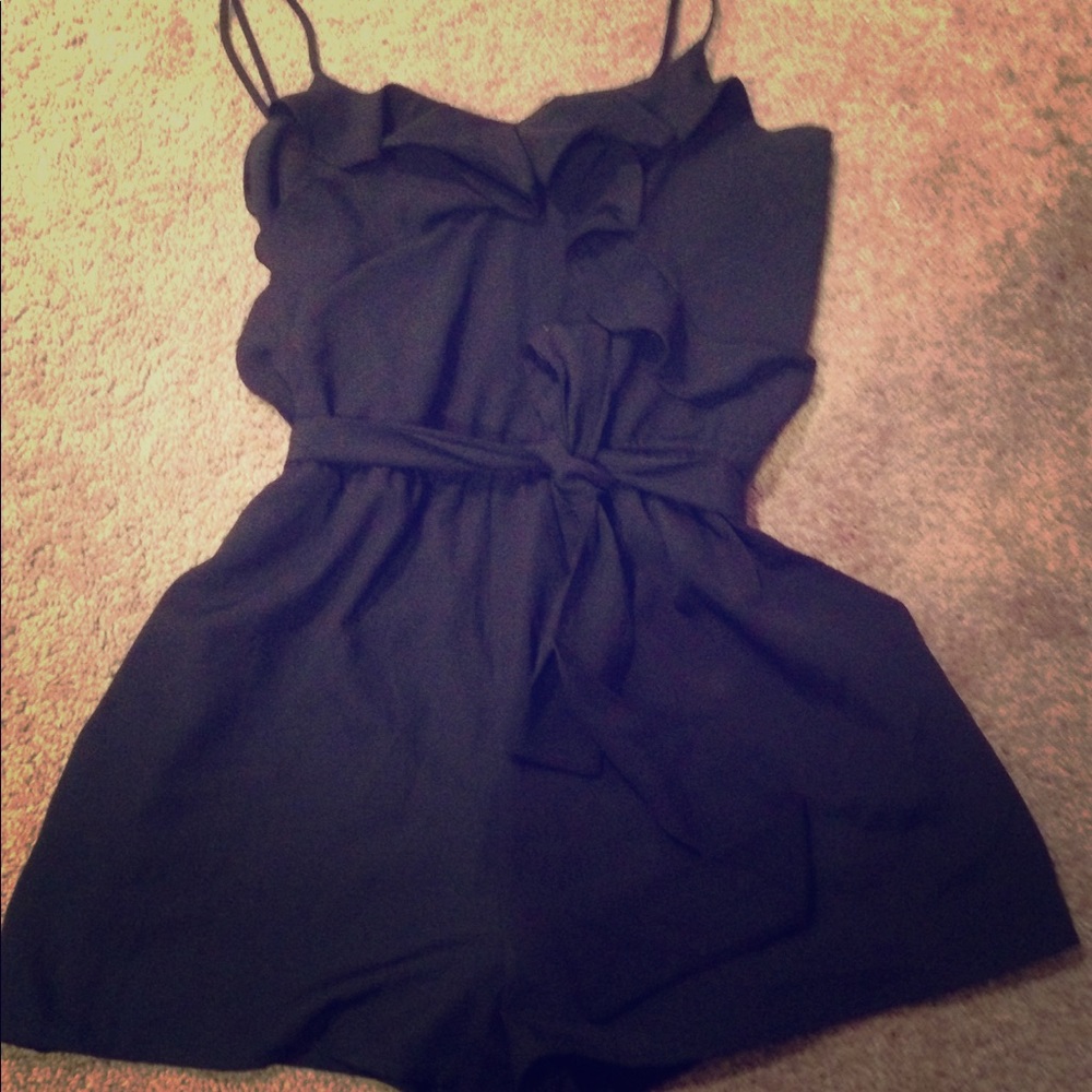 Lush black tie waste ruffle romper