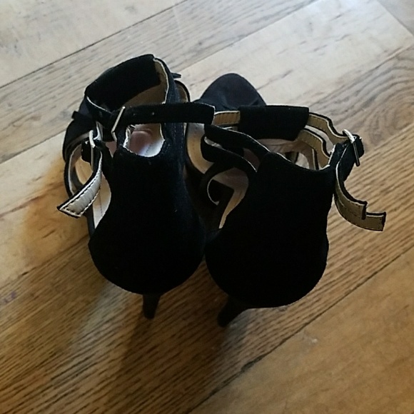 PARIS HILTON SHOES - Picture 3 of 4