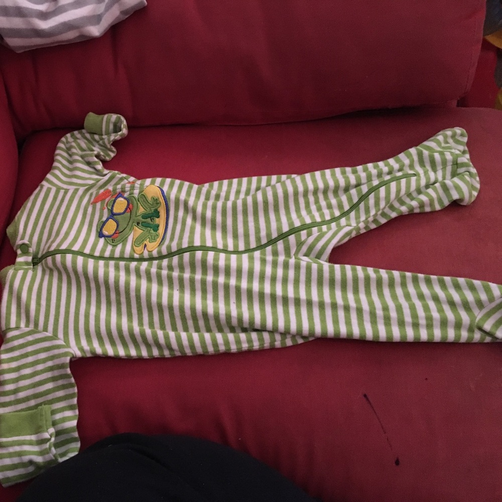 Footie - Picture 2 of 3