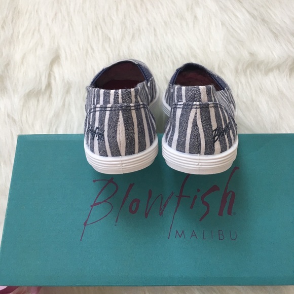 Blowfish Little Girl Canvas Slip-Ons | 13 - Picture 5 of 5