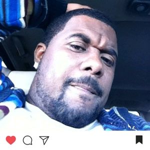 Meet your Posher, Dangelo