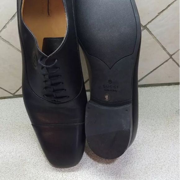 Gucci men's black oxfords logo leather cap toe - Picture 3 of 5