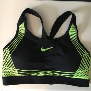 Nike Hyper Classic Padded Sports Bra