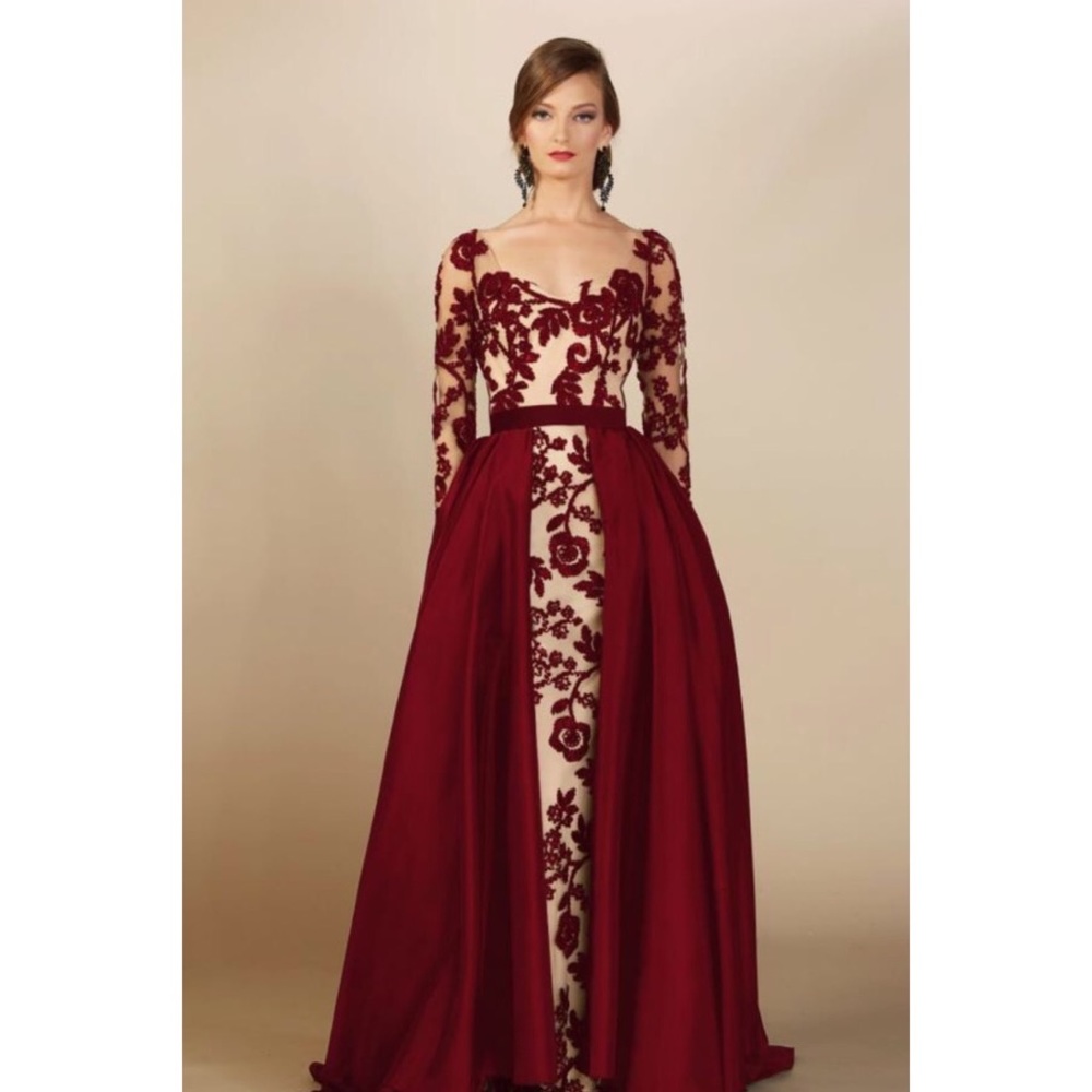MNM COUTURE PROM DRESS/BALLGOWN BURGUNDY. #prom