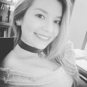 Meet your Posher, Gaby