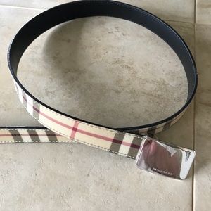 Burberry belt