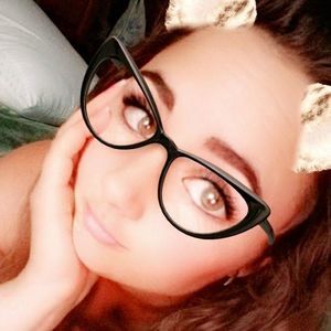 Meet your Posher, Remanda