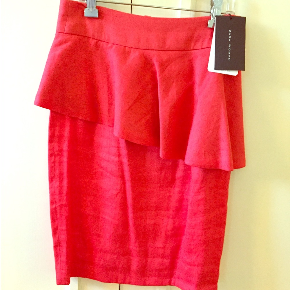 Zara red ruffle skirt-new with tag