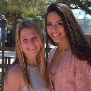 Meet your Posher, Dot