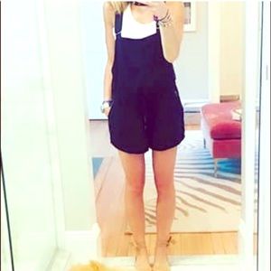 Aritzia overall