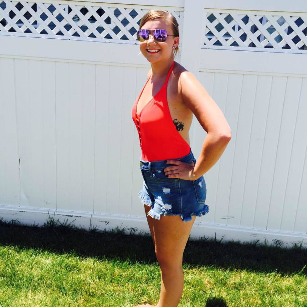 Meet your Posher, Julie