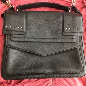 Super soft Vince Camuto Leather cross body bag.