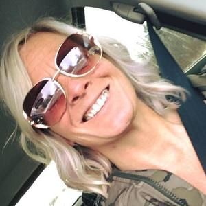 Meet your Posher, Angie