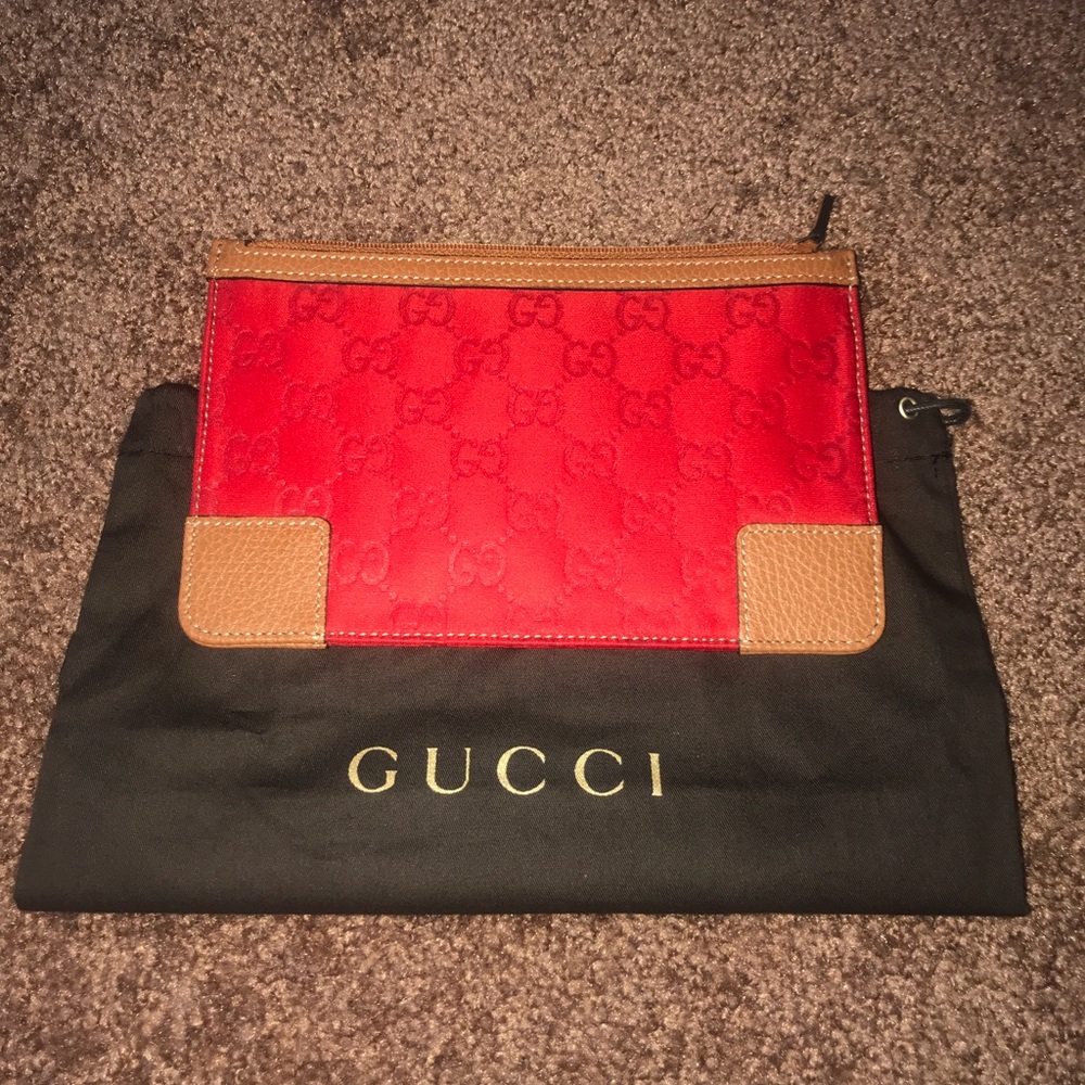 Small Gucci Bag nylon w/ leather trim
