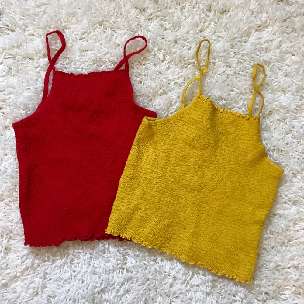 2 spaghetti crop tops ☀️
