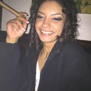 Meet your Posher, Keona