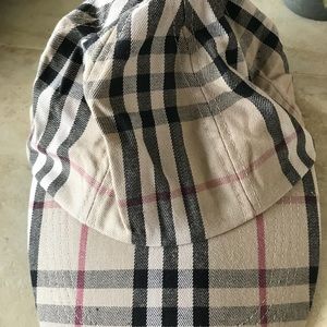 Burberry Baseball style hat