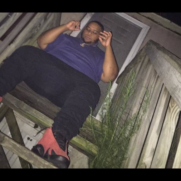 Meet your Posher, Demontre - Picture 1 of 1