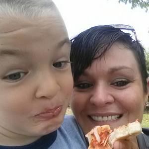 Meet your Posher, Pearl