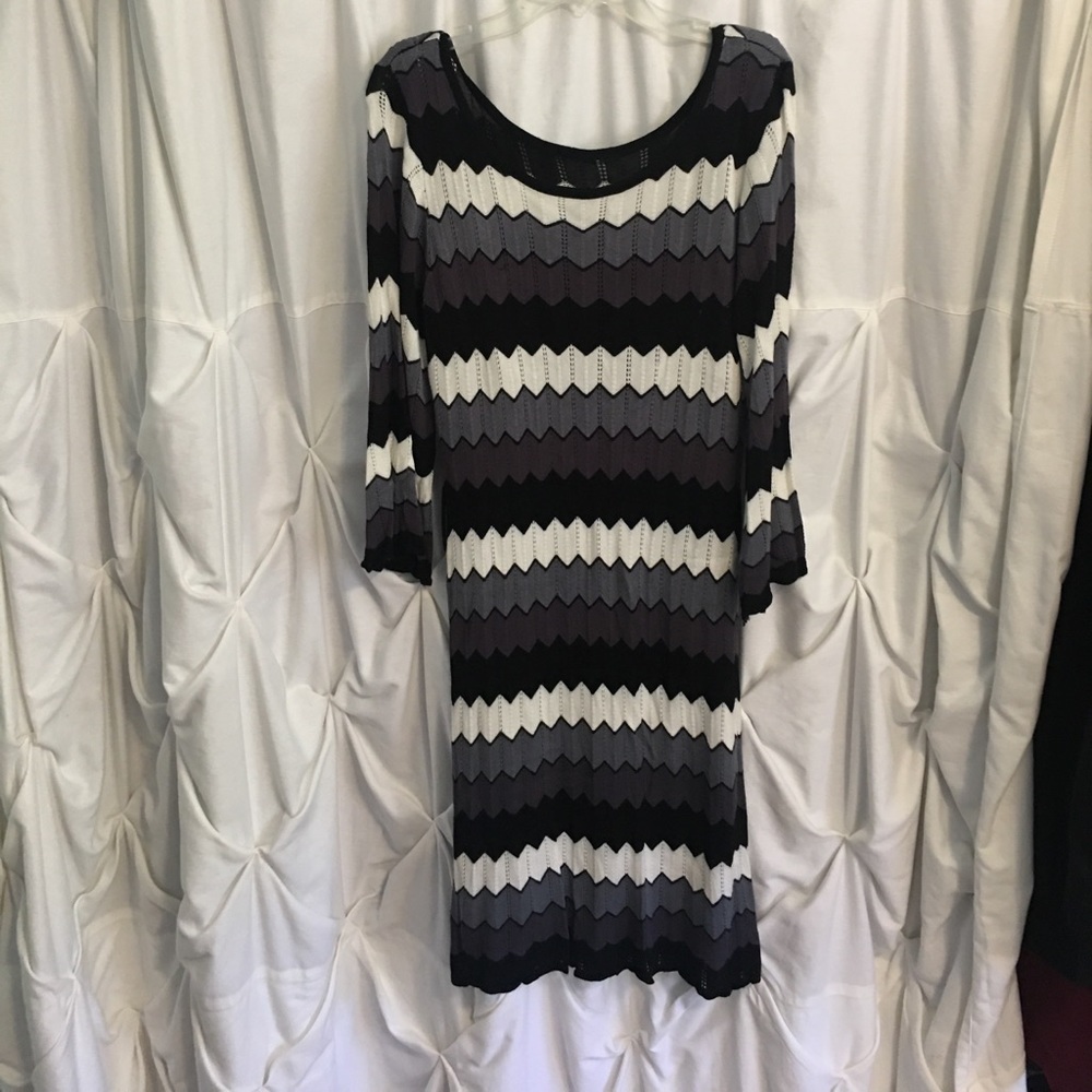 Midi color block dress